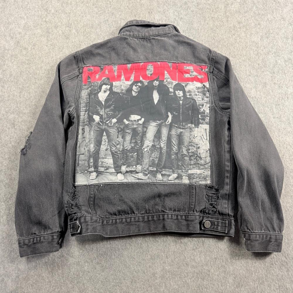 Ramones 1-2-3-4 Distressed Black Denim Jacket Womens Small Punk Rock Music